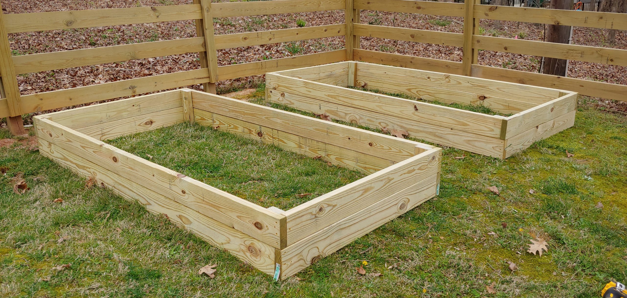 Raised garden planter boxes - weekend project » Famous Artisan