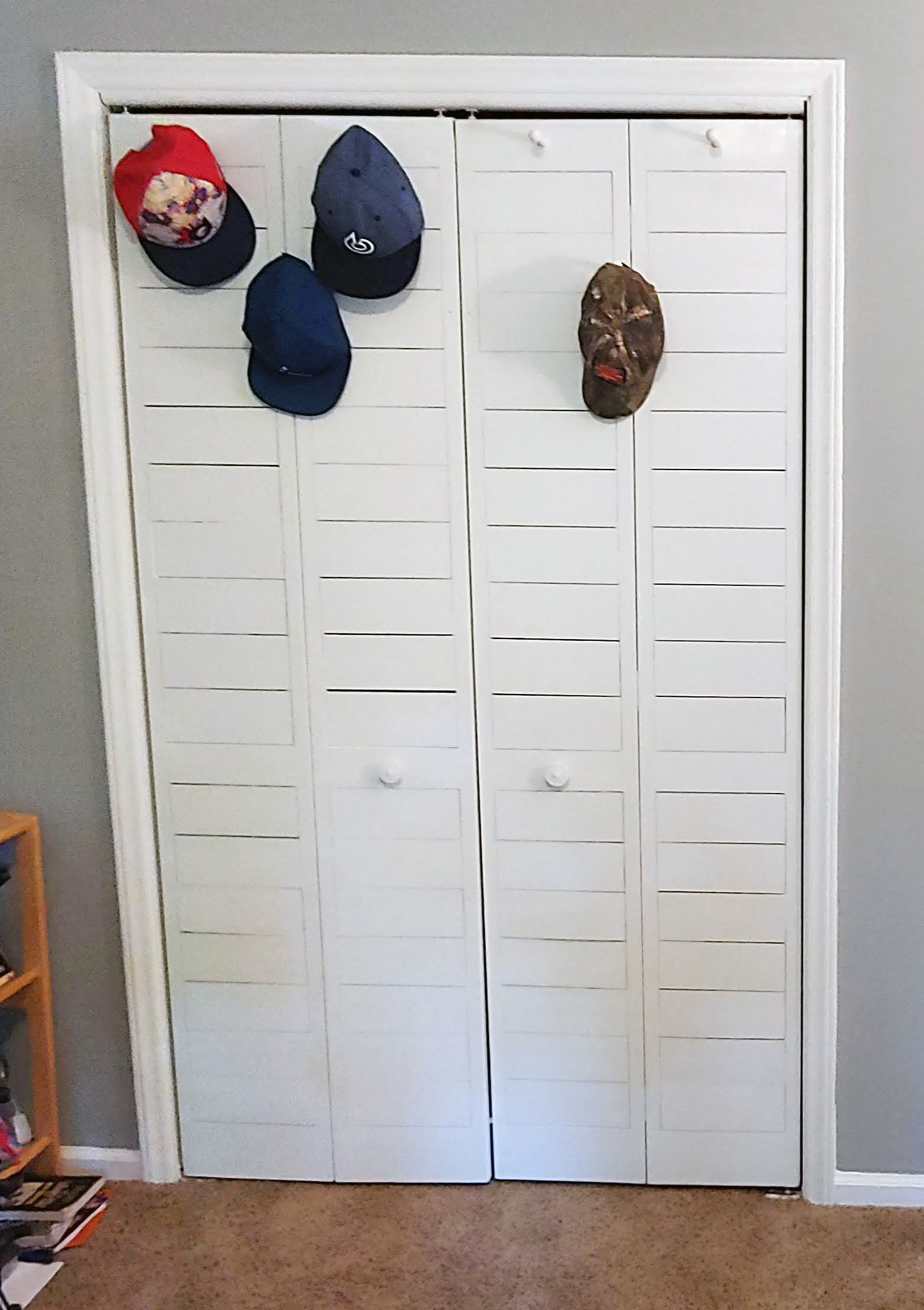 Bi-fold closet door makeover » Famous Artisan